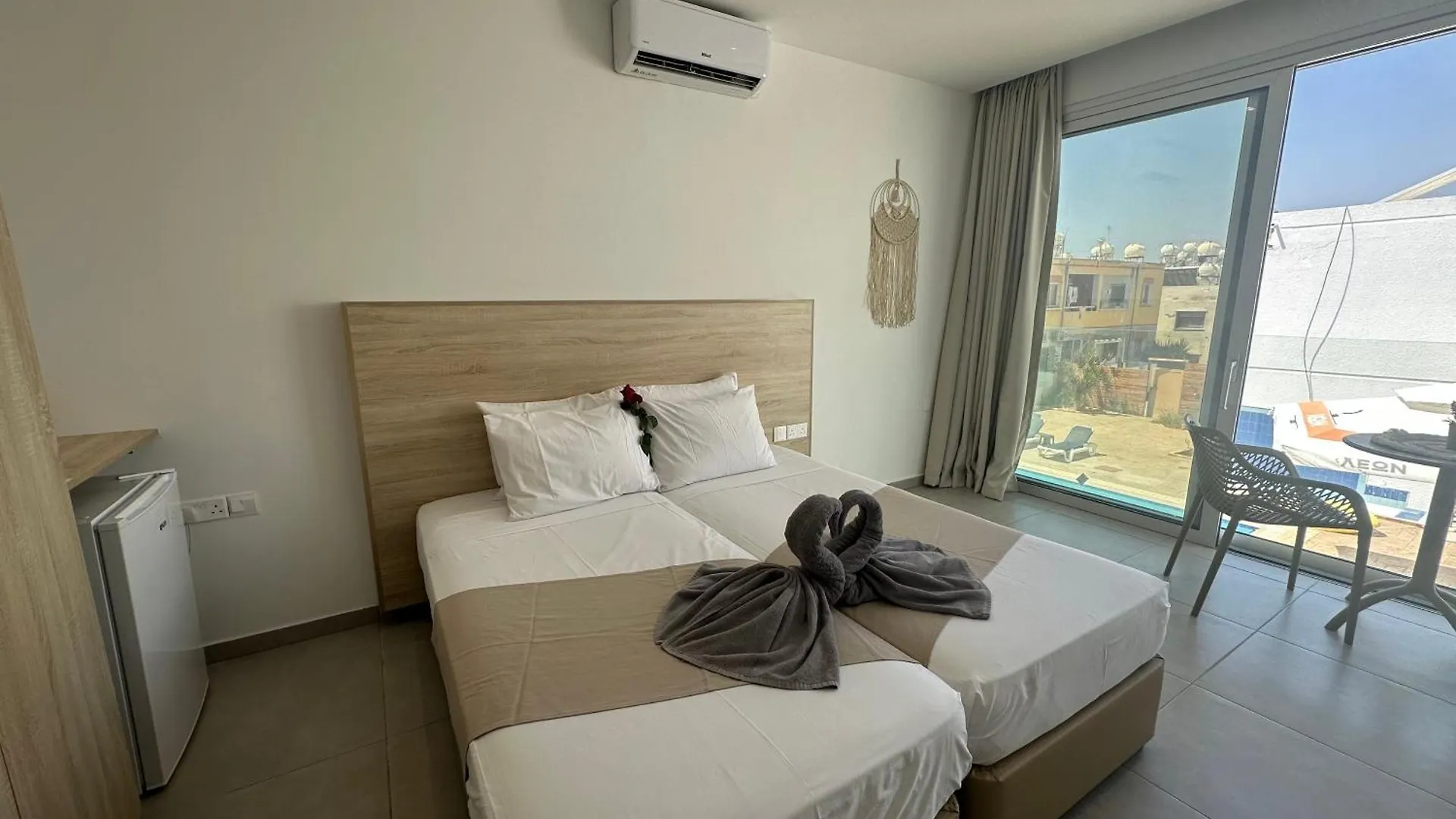 Sun Plaza Suites - Adults Only Aya Napa